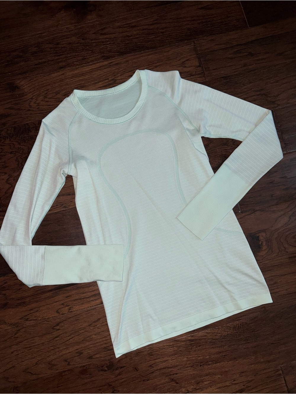 Lululemon Long Sleeve Swiftly Tech